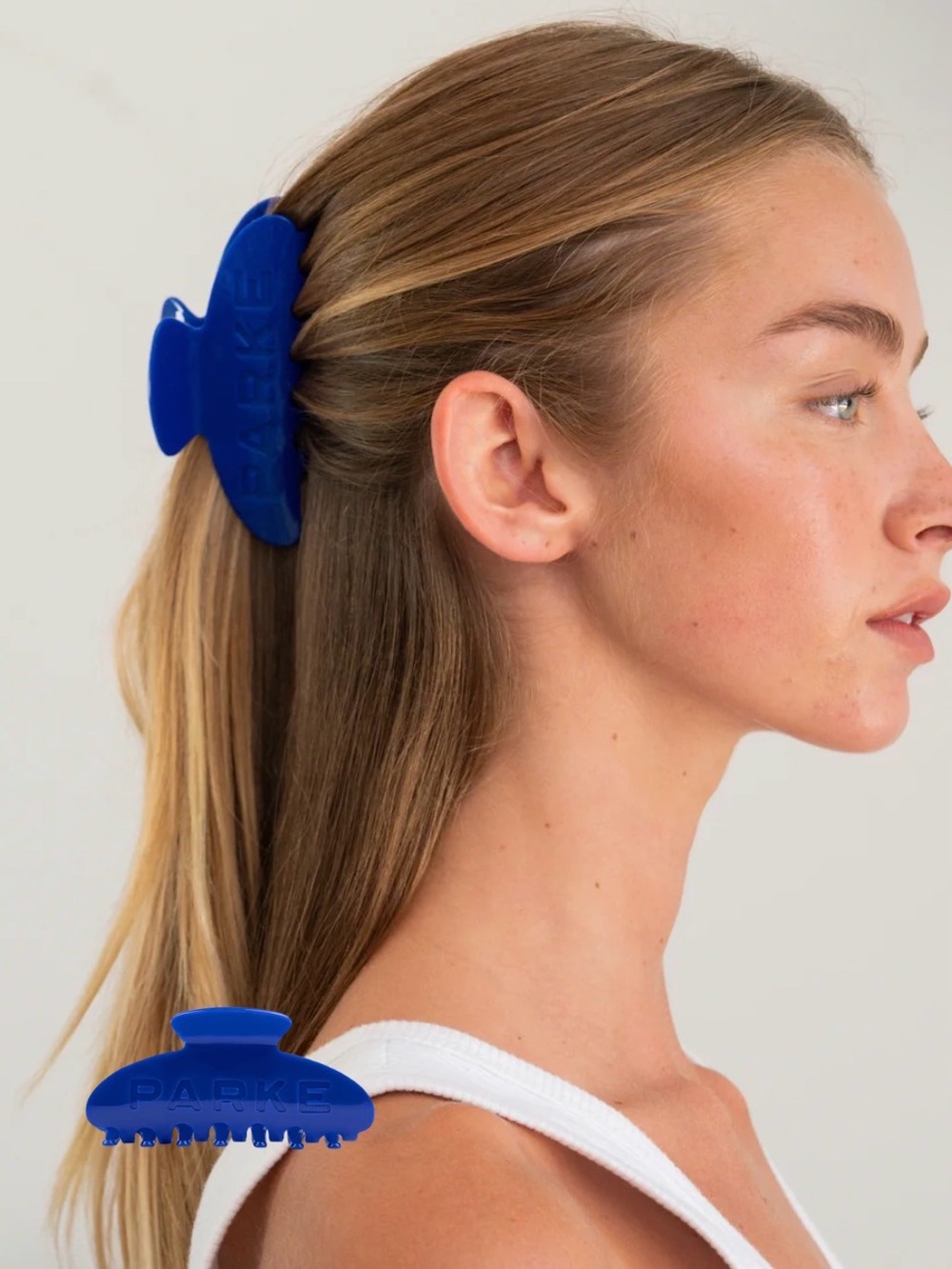 PARKE Royal Blue Claw Clip - Sold out